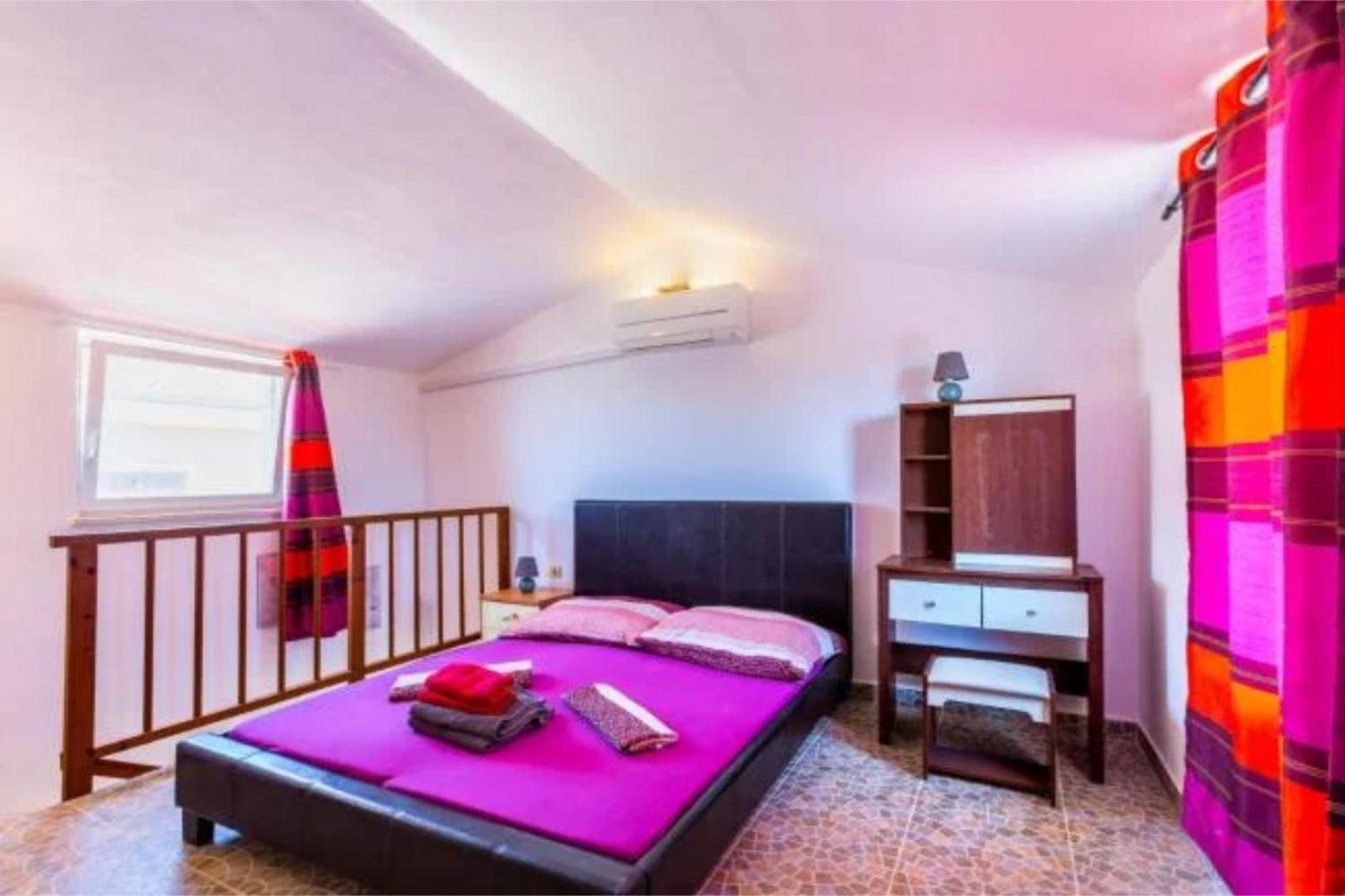 Elisabeth Apartment