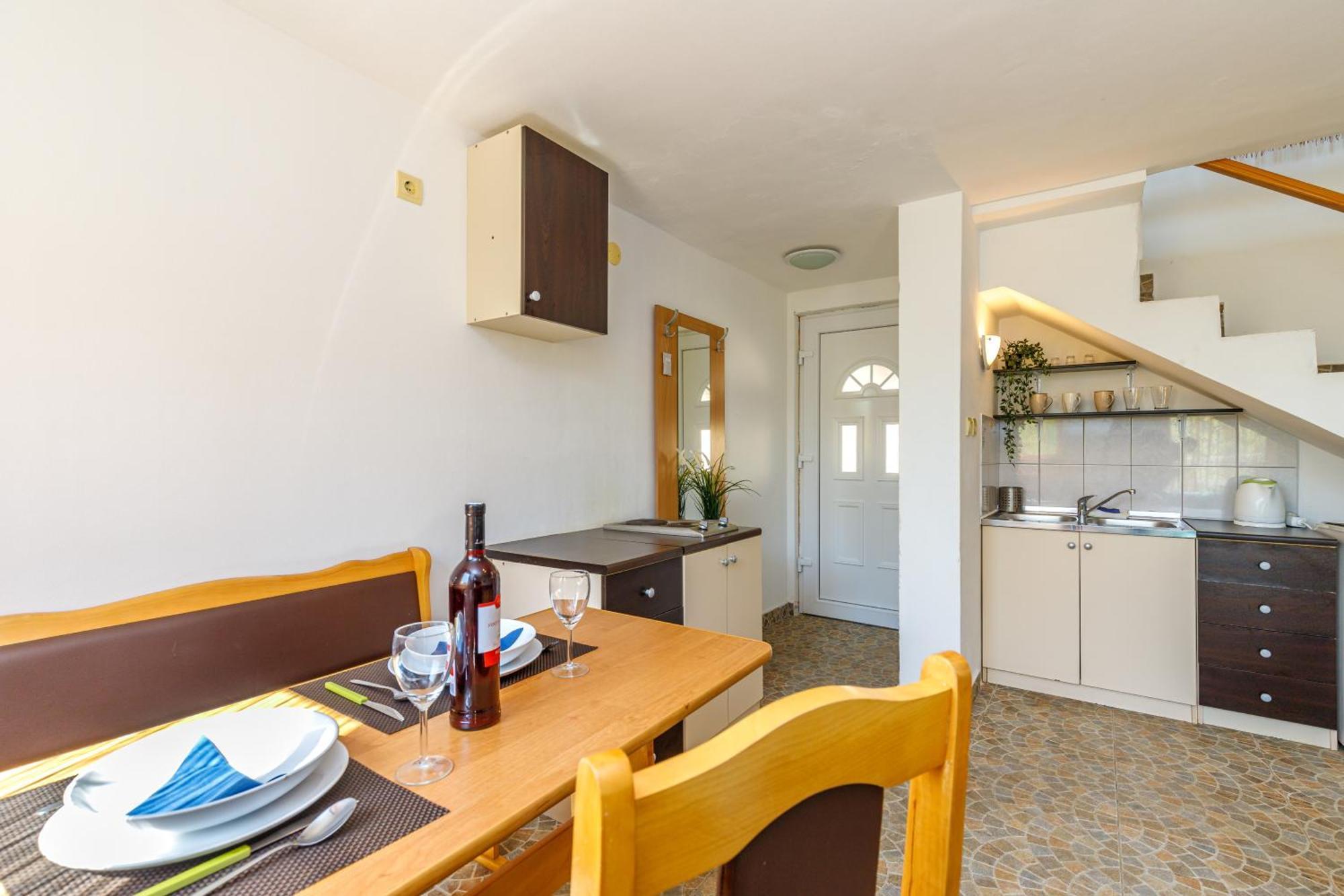 Elisabeth Apartment *